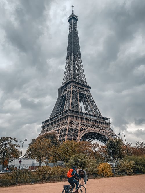 有关从下面, 地标, 垂直拍摄的免费素材图片