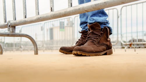 有关不露面, 人行道, 休息的免费素材图片