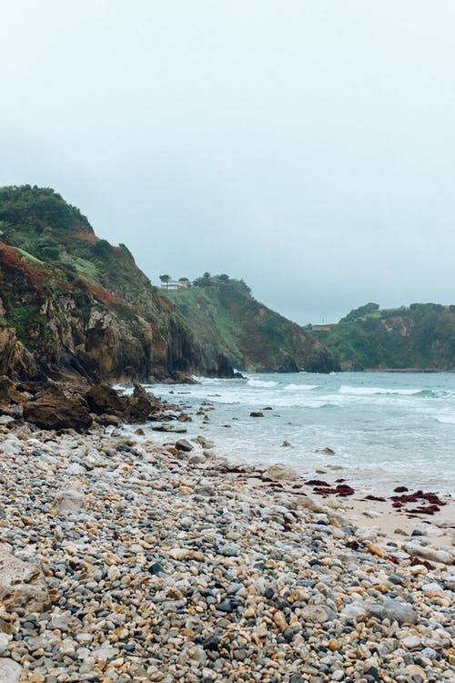 有关丘陵, 岩石海岸, 悬崖的免费素材图片