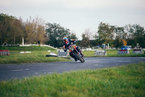 有关後视图, 赛车车道, 驾驶的免费素材图片