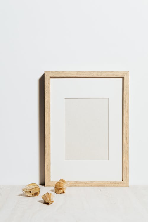有关垂直拍摄, 最小, 木制框的免费素材图片