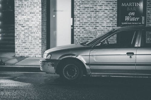 有关bw, 人行道, 保险杠的免费素材图片