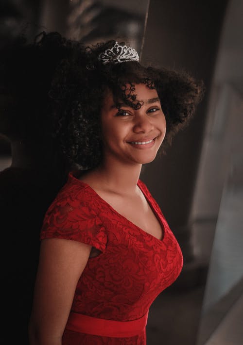 有关人, 垂直拍摄, 头饰的免费素材图片