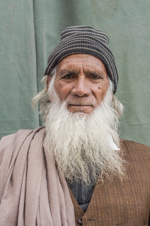 有关人, 严肃, 特写的免费素材图片