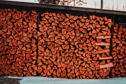 有关切碎的木头, 升火的木柴, 原本的免费素材图片