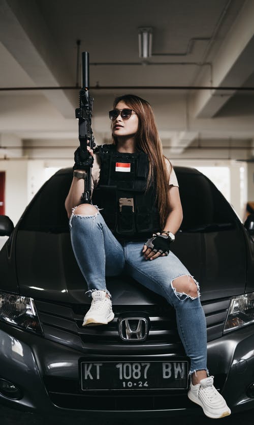 有关冷色调, 垂直拍摄, 女人的免费素材图片