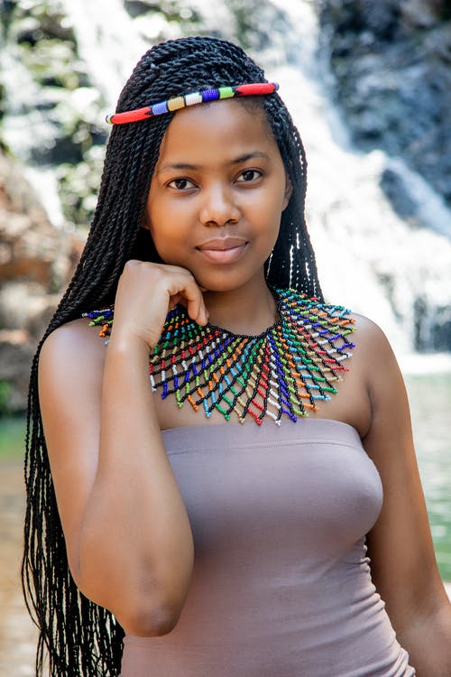 有关垂直拍摄, 女人, 摆姿势的免费素材图片