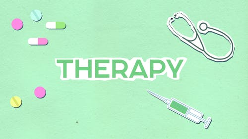 绿色纺织品上的银钥匙 · 免费素材图片