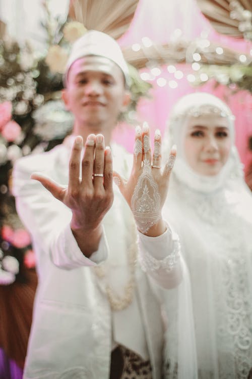 有关一对, 垂直拍摄, 姻缘的免费素材图片