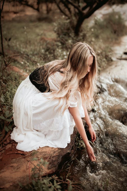 有关人, 原本, 坐的免费素材图片