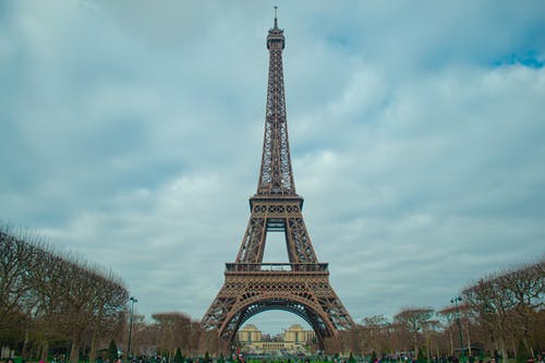 有关低角度拍摄, 地标, 巴黎的免费素材图片