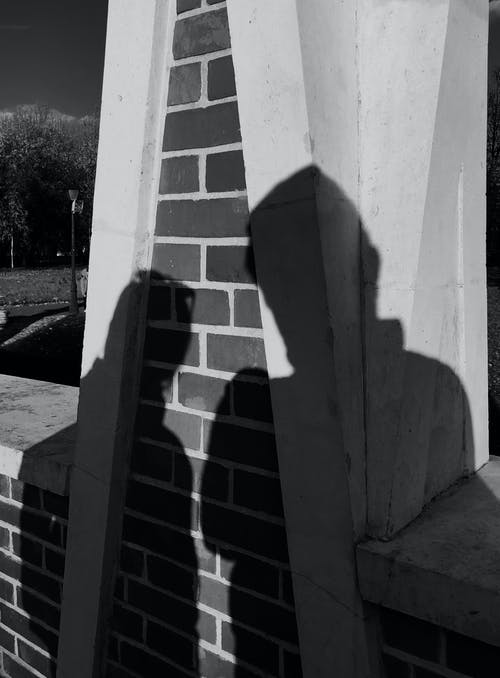 有关bw, 一起, 人行天橋的免费素材图片