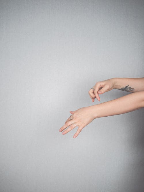 有关刺青, 刺青的, 垂直拍摄的免费素材图片