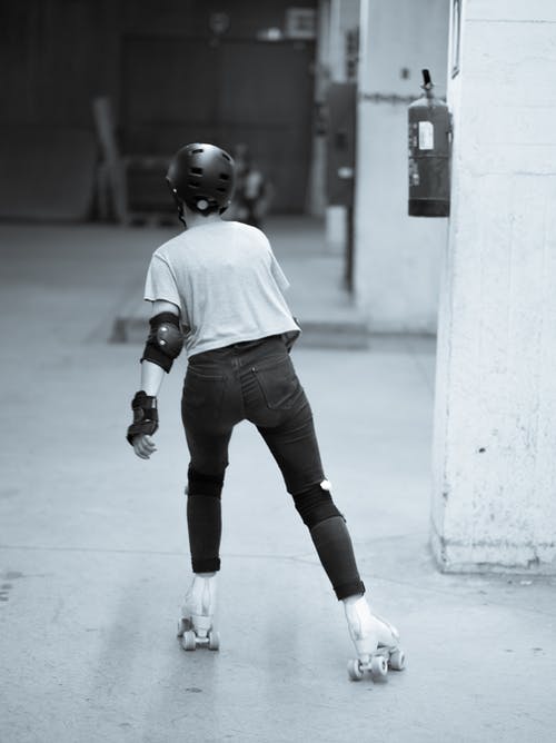 有关单色, 垂直拍摄, 後视图的免费素材图片