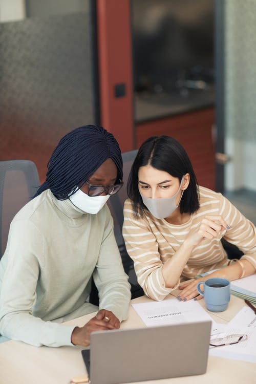 有关事业, 口罩, 同事的免费素材图片