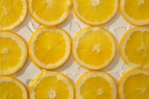 多汁的橙片的安排 · 免费素材图片