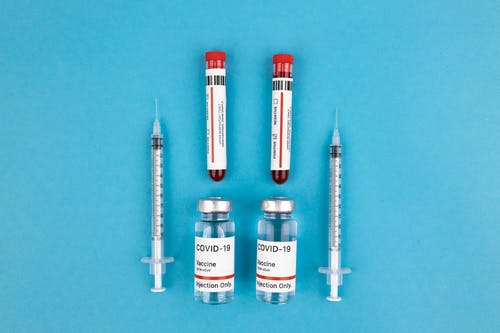 有关保护, 免疫接种, 冠状病毒病疫苗的免费素材图片