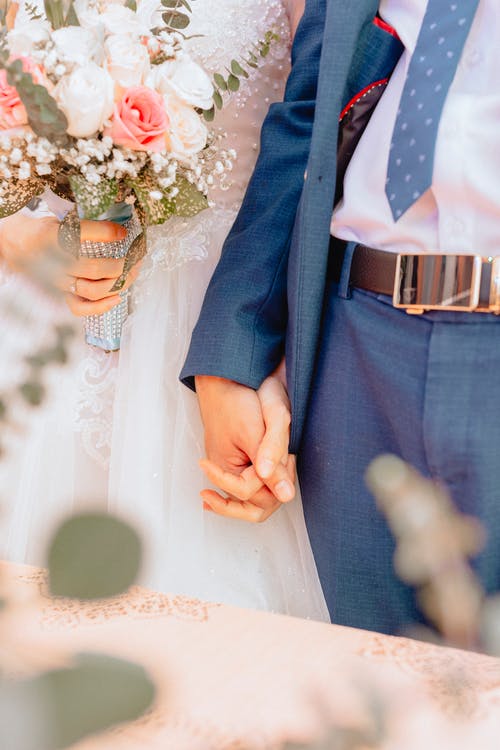 有关垂直拍摄, 姻缘, 婚礼鲜花的免费素材图片