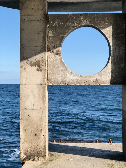 有关受气候侵蚀的, 古老的, 垂直拍摄的免费素材图片