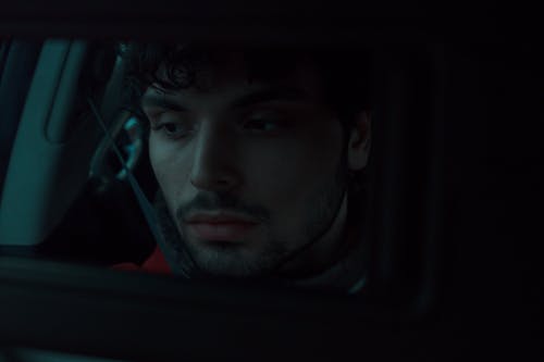 有关人, 有胡子的, 漆黑的免费素材图片