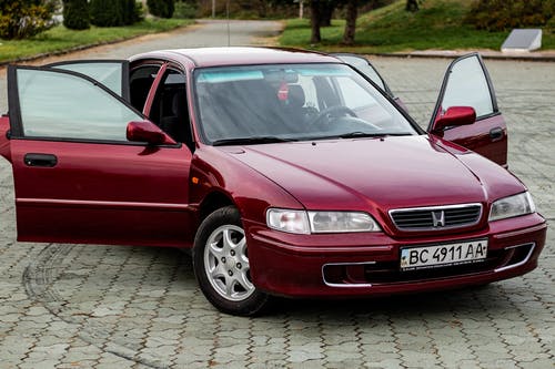 有关停, 四门轿车, 户外的免费素材图片