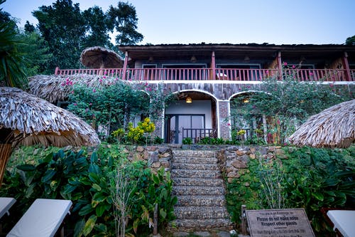 有关住宅, 入口, 围栏的免费素材图片