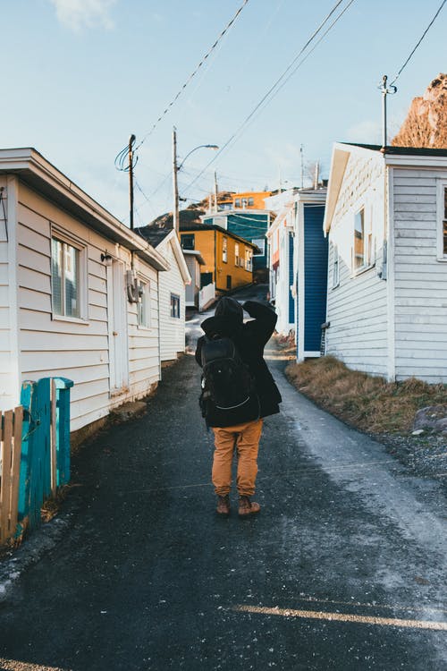 有关冬装, 垂直拍摄, 城镇的免费素材图片
