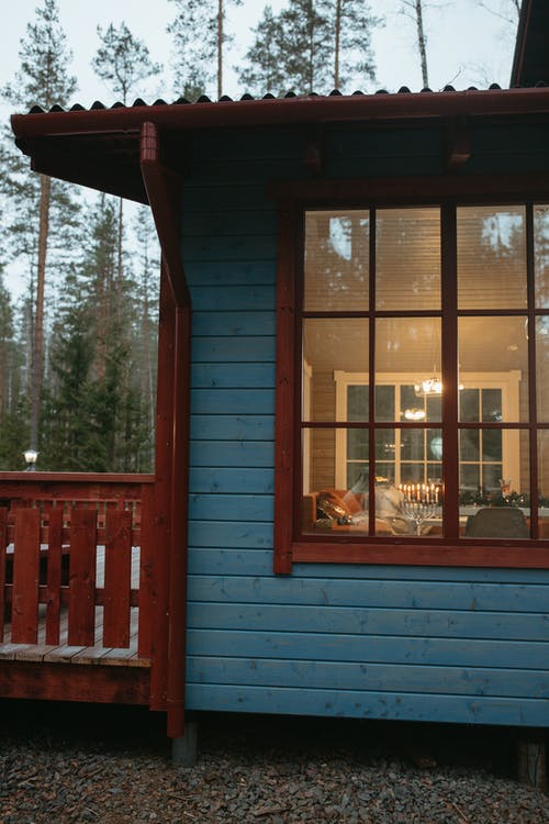 有关垂直拍摄, 坏心情, 房屋的免费素材图片