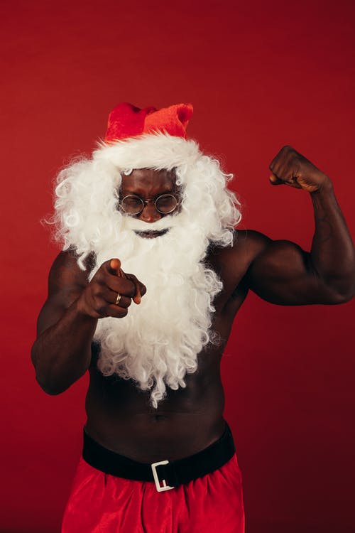 圣诞老人服装的人 · 免费素材图片