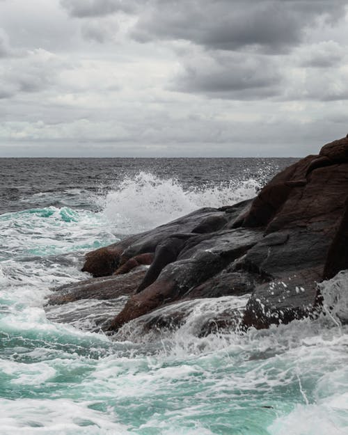 有关岩层, 岩石海岸, 巨石的免费素材图片