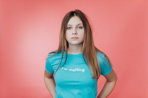 有关印刷的, 严肃, 女孩的免费素材图片