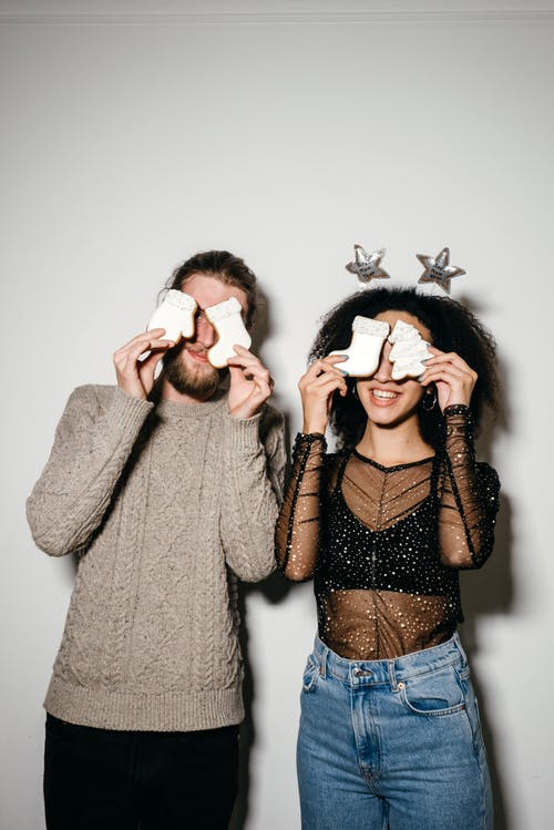 有关一对, 垂直拍摄, 微笑的免费素材图片