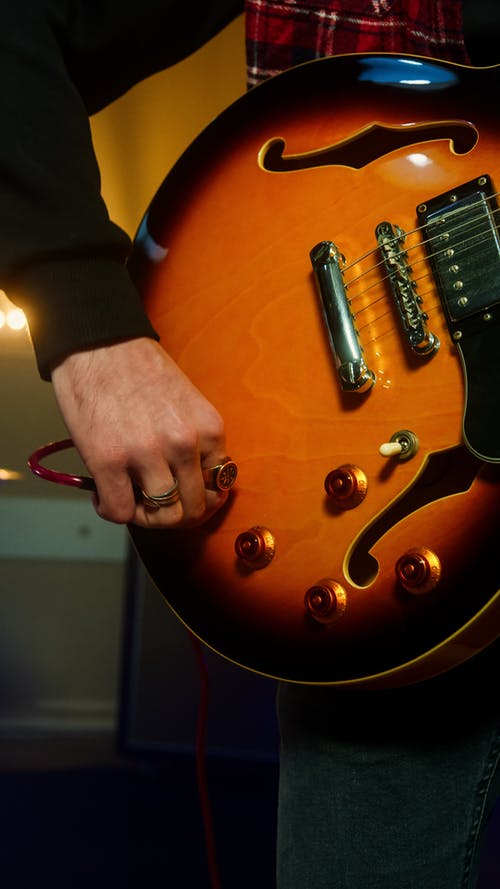 有关人, 休闲, 仪器的免费素材图片