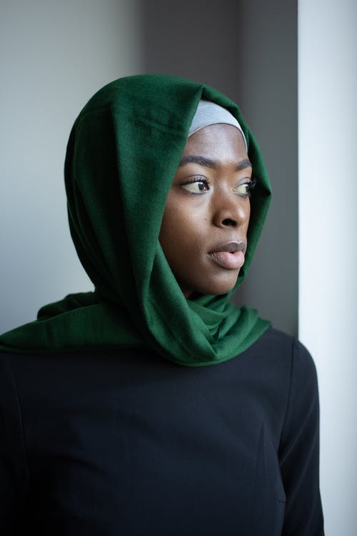 有关不情绪化, 个性, 伊斯兰女人的免费素材图片