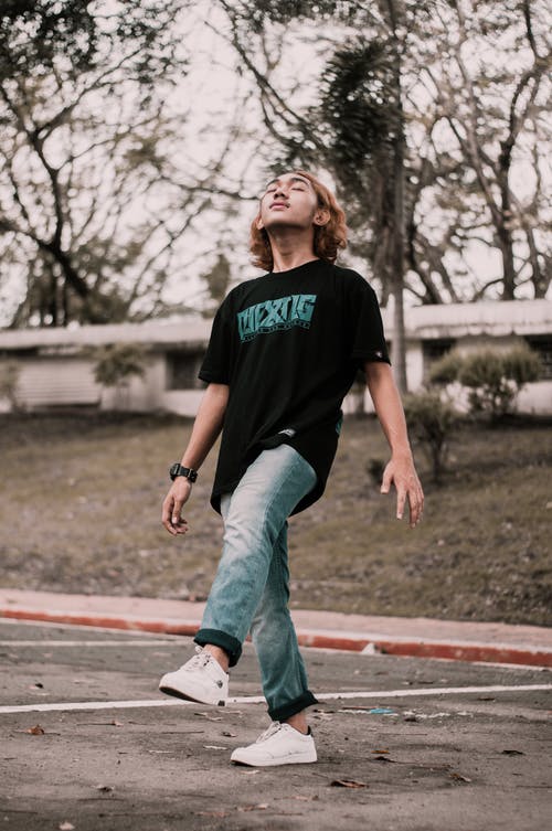 有关人, 人行道, 家伙的免费素材图片