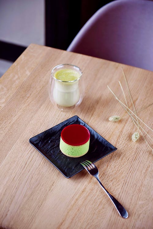 有关叉子, 垂直拍摄, 木桌的免费素材图片