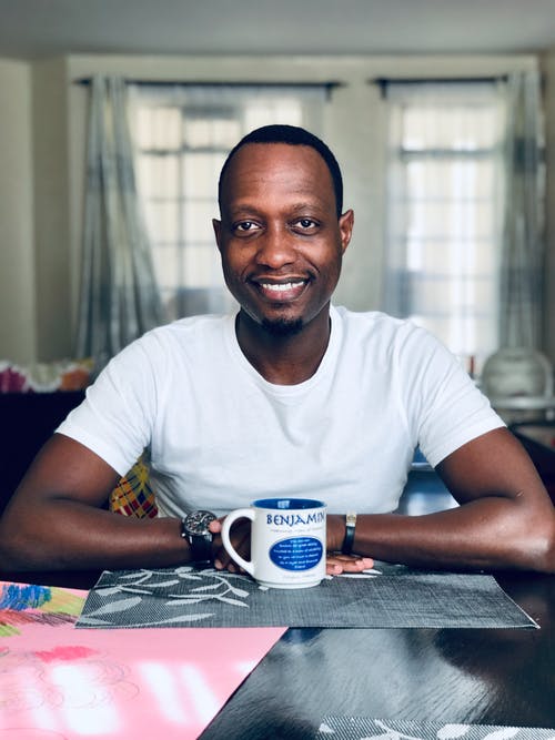 有关喝, 坐, 垂直拍摄的免费素材图片