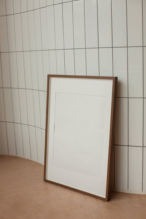 棕色木制相框白板 · 免费素材图片