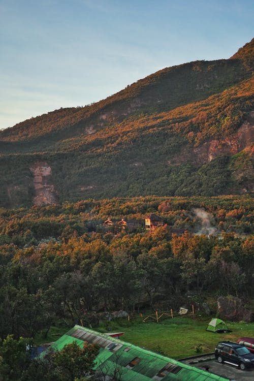 有关垂直拍摄, 天性, 山的免费素材图片
