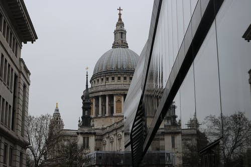有关伦敦, 反射, 圣保罗大教堂的免费素材图片