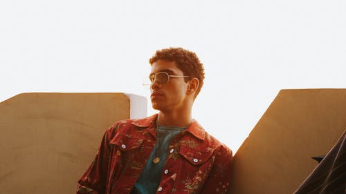 有关人, 冷色调, 墨镜的免费素材图片