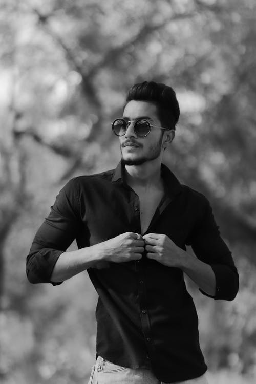 有关人, 冷色调, 垂直拍摄的免费素材图片