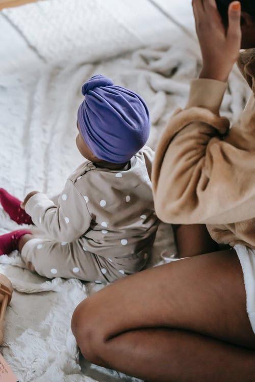 有关不露面, 儿童, 公寓的免费素材图片