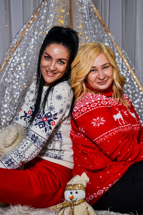 有关一起, 倚, 坐的免费素材图片