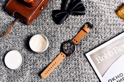 有关Analog Watch 美国手表品牌, Flatlay, 手表的免费素材图片