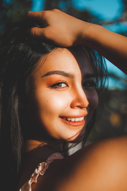 有关光鲜亮丽, 嘴唇, 垂直拍摄的免费素材图片