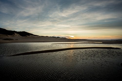有关不变, 冷静, 反射的免费素材图片