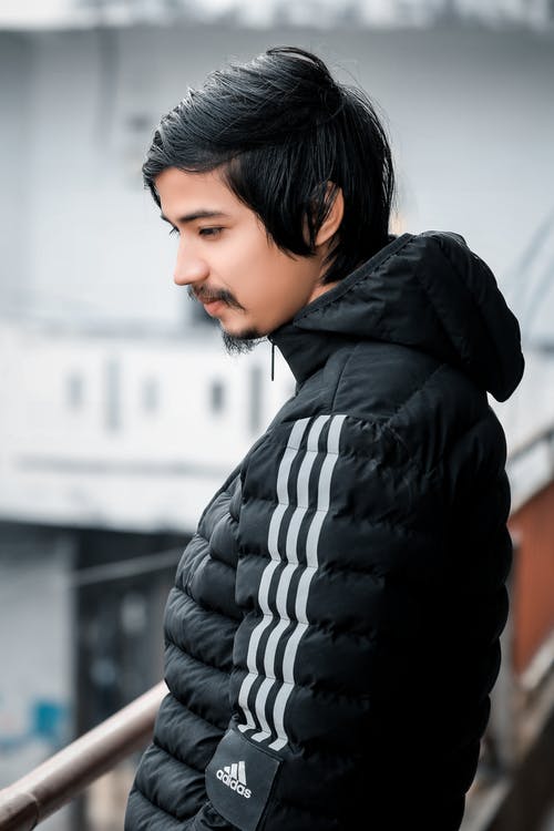 有关人, 侧面图, 垂直拍摄的免费素材图片