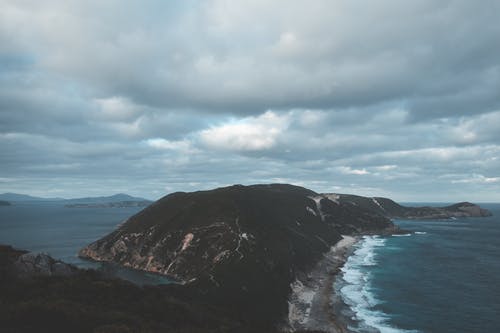 有关健行, 光头, 冷静的免费素材图片