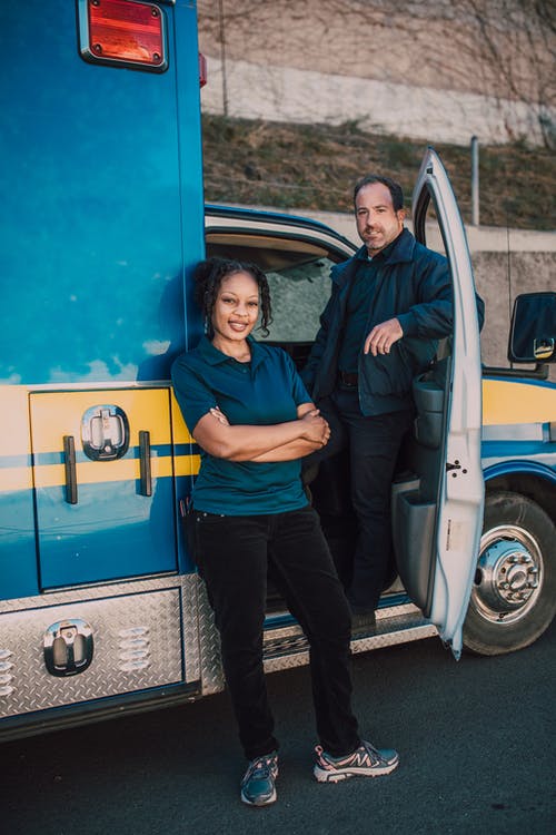 有关emt, 交通系统, 人的免费素材图片